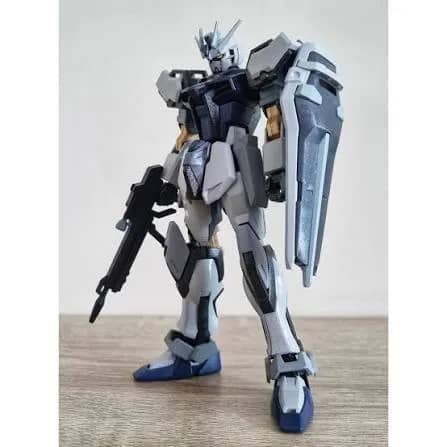 Built MG GAT-X105+AQM/E-X01 Aile Strike Gundam (Deactive Mode)